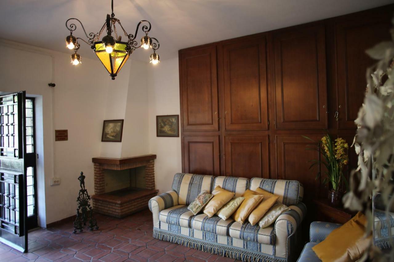 Villa Maria Relais Colle Verde Esterno foto